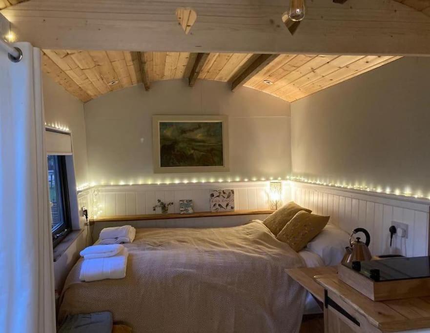 Aspen Leaves: The Perfect Farm Retreat Villa Graffham Exteriör bild
